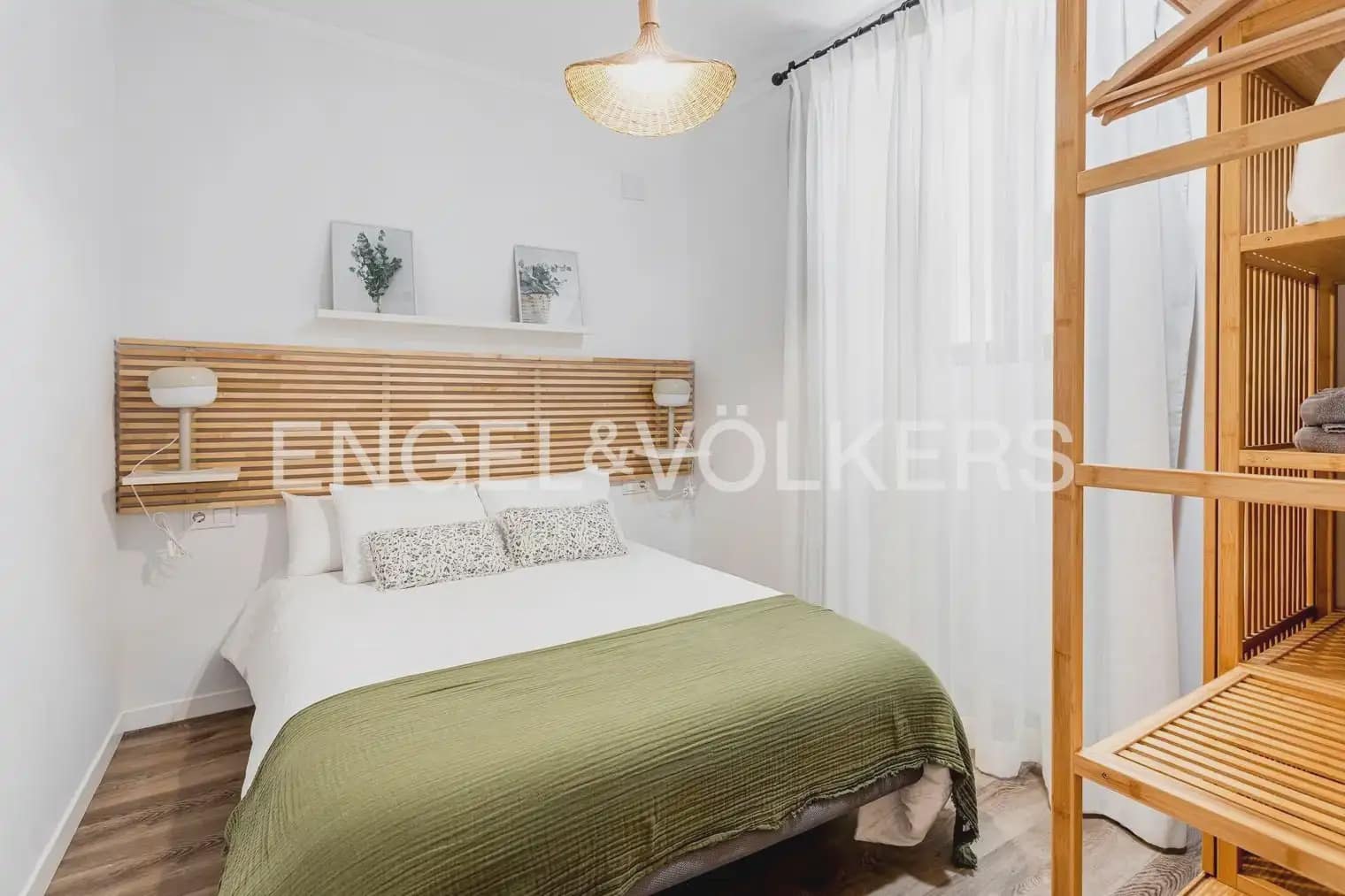 6 slaapkamer Bedrijf te koop in Valencia stad - € 2.350.000 (Ref: 9898024)