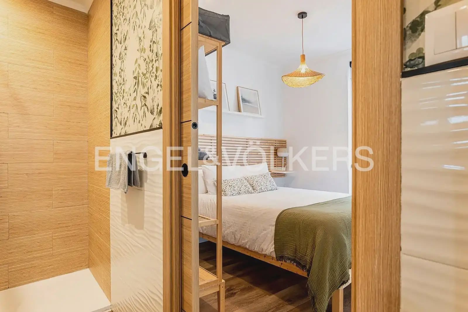 6 slaapkamer Bedrijf te koop in Valencia stad - € 2.350.000 (Ref: 9898024)