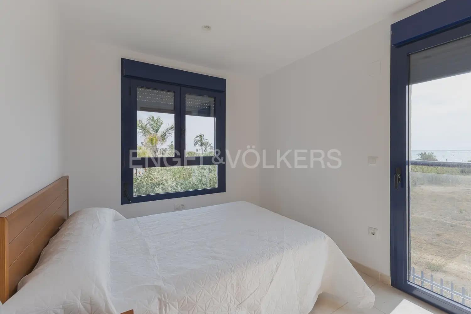 3 quarto Moradia em Banda para arrendar em Sagunto / Sagunt com piscina garagem - 2 000 € (Ref: 9898025)