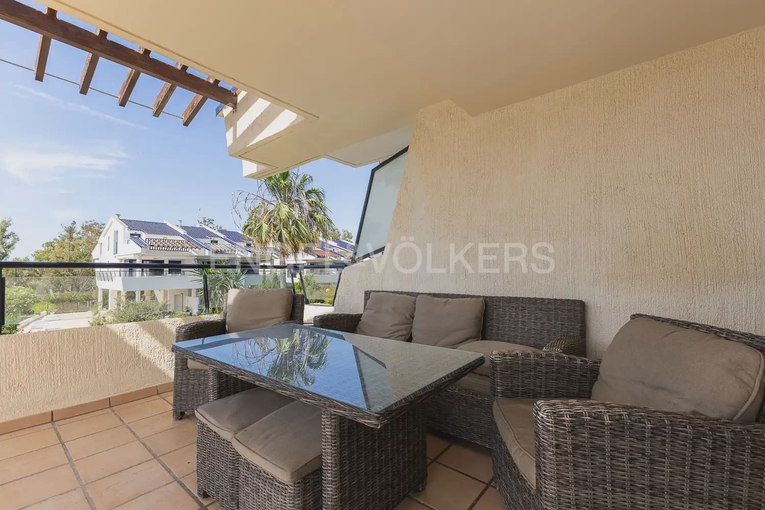 3 quarto Moradia em Banda para arrendar em Sagunto / Sagunt com piscina garagem - 2 000 € (Ref: 9898025)