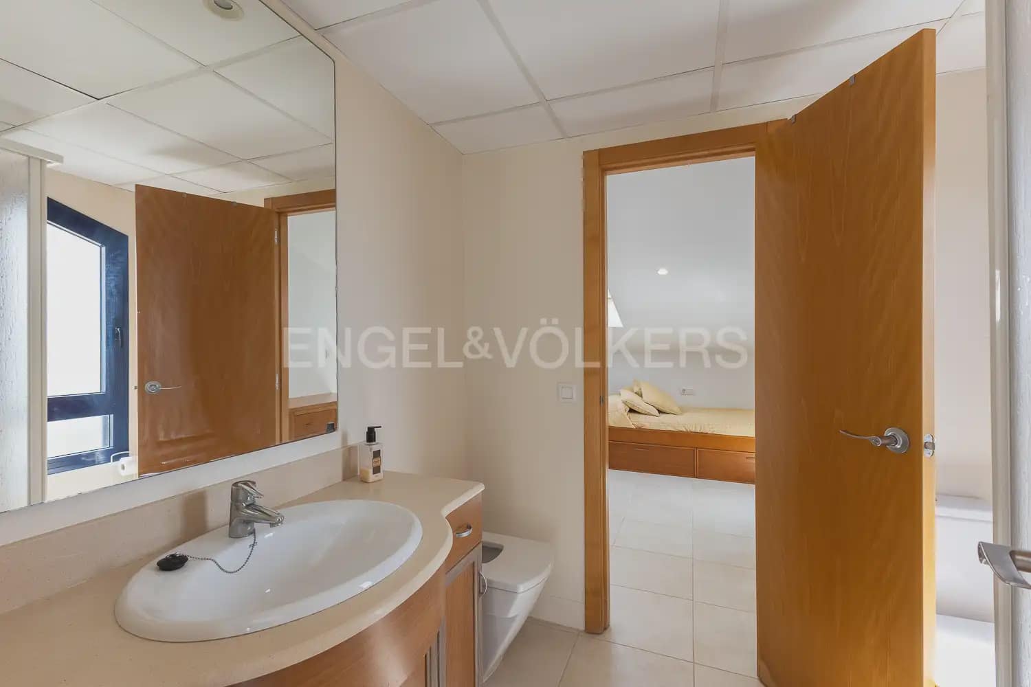 3 quarto Moradia em Banda para arrendar em Sagunto / Sagunt com piscina garagem - 2 000 € (Ref: 9898025)