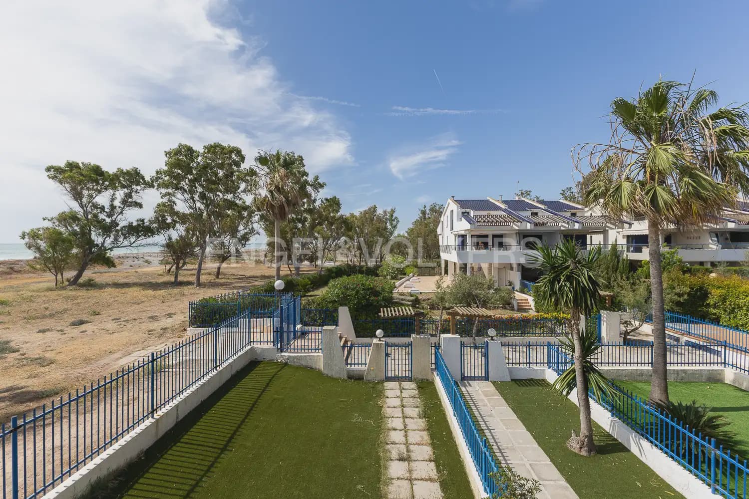3 quarto Moradia em Banda para arrendar em Sagunto / Sagunt com piscina garagem - 2 000 € (Ref: 9898025)