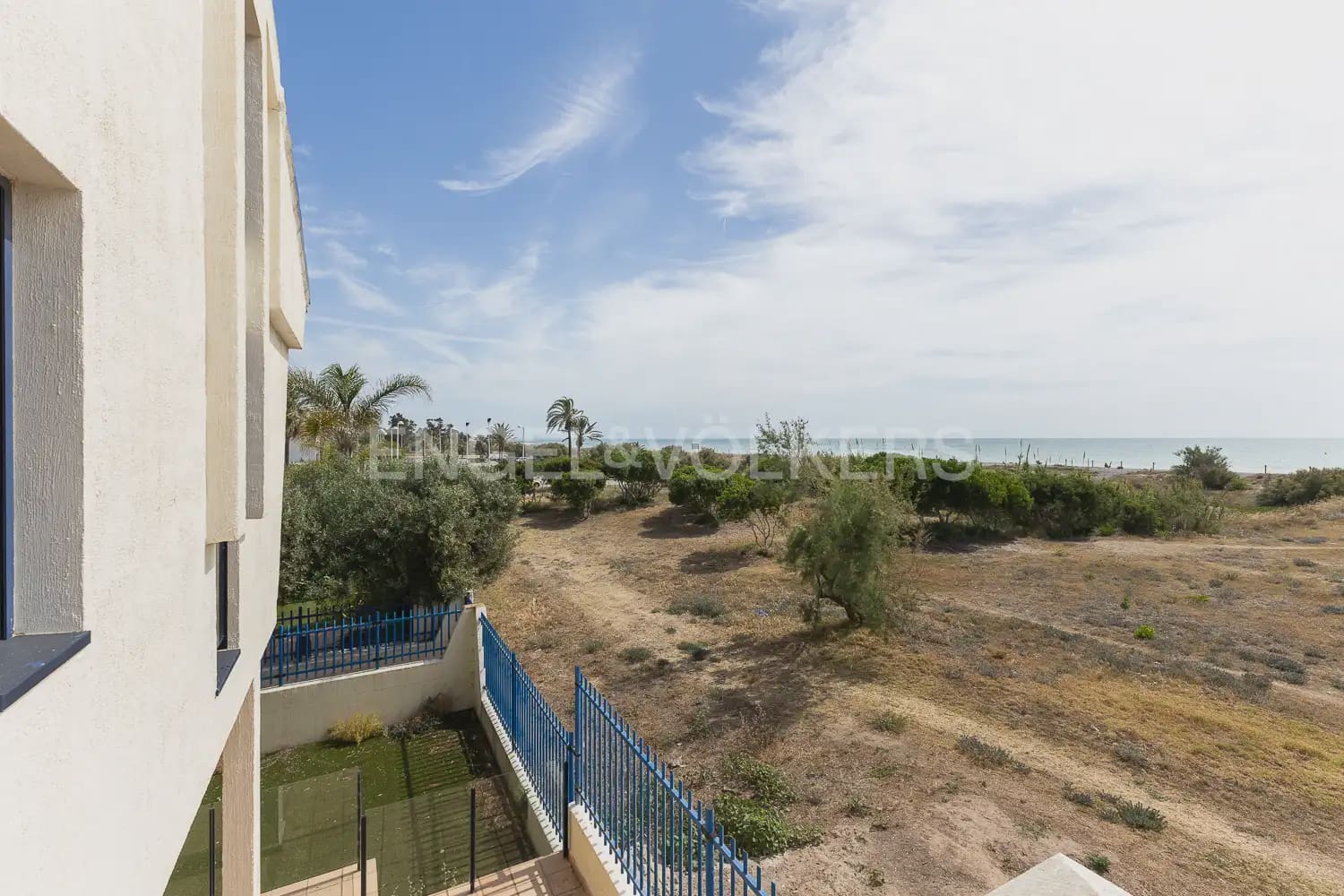 3 quarto Moradia em Banda para arrendar em Sagunto / Sagunt com piscina garagem - 2 000 € (Ref: 9898025)