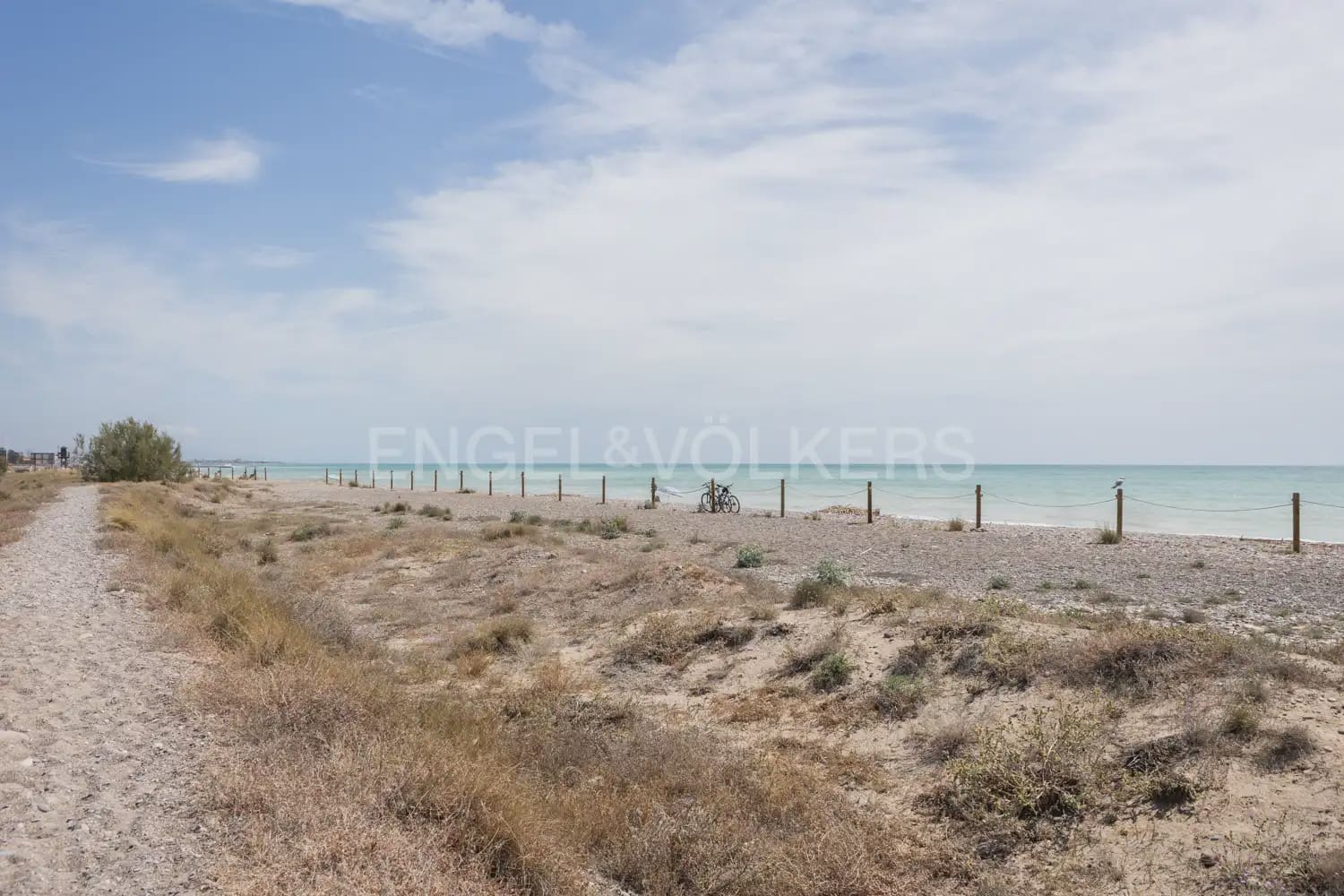 3 quarto Moradia em Banda para arrendar em Sagunto / Sagunt com piscina garagem - 2 000 € (Ref: 9898025)