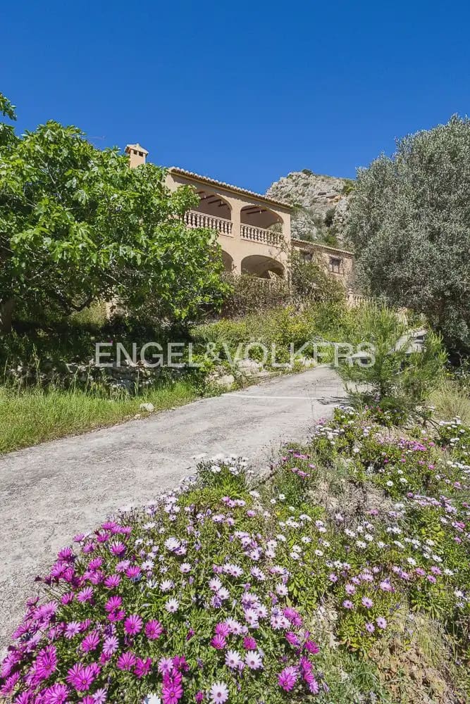 6 sypialnia Willa na sprzedaż w Javea / Xabia - 950 000 € (Ref: 9898026)