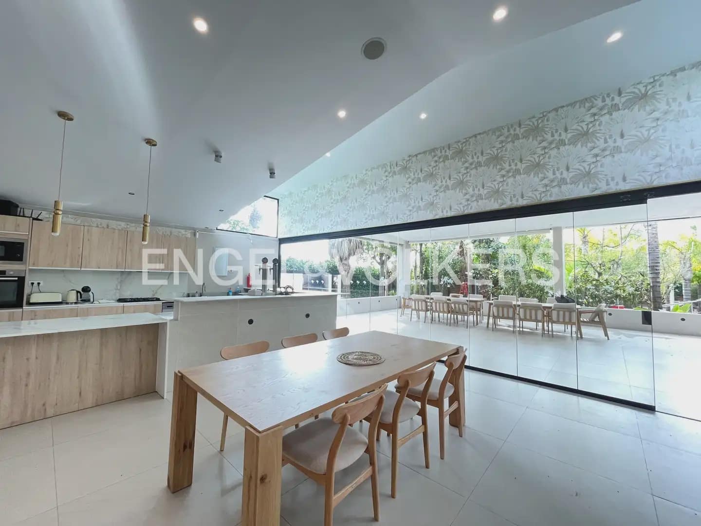 7 soverom Villa til salgs i Betera med svømmebasseng garasje - € 845 000 (Ref: 9898027)