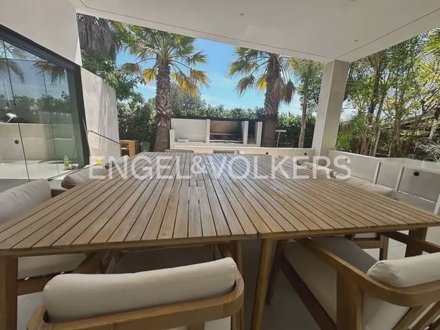 7 soverom Villa til salgs i Bétera med svømmebasseng garasje - € 845 000 (Ref: 9898027)