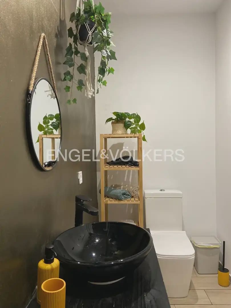 Chalet de 10 habitaciones en Paterna en venta con garaje - 900.000 € (Ref: 9898028)