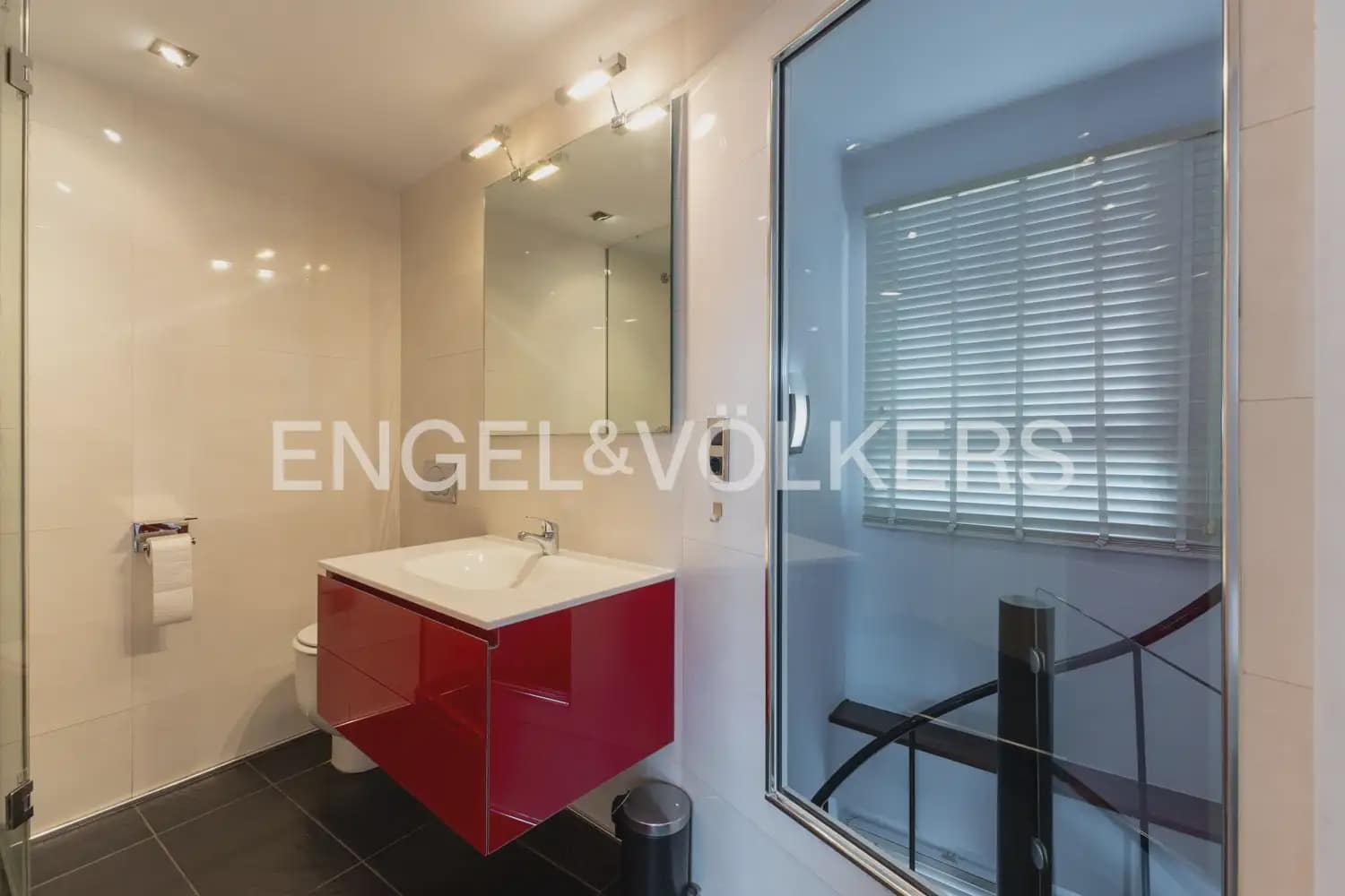 2 sovrum Takvåning att hyra i Valencia stad med garage - 1 800 € (Ref: 9898029)