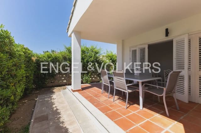 5 bedroom Villa for rent in El perellonet, Valencia city - € 3,600 (Ref: 9898030)