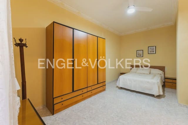 5 bedroom Townhouse for sale in Villanueva de Castellon - € 290,000 (Ref: 9898032)