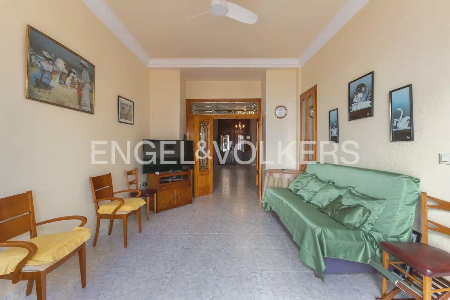 5 bedroom Townhouse for sale in Villanueva de Castellon - € 290,000 (Ref: 9898032)