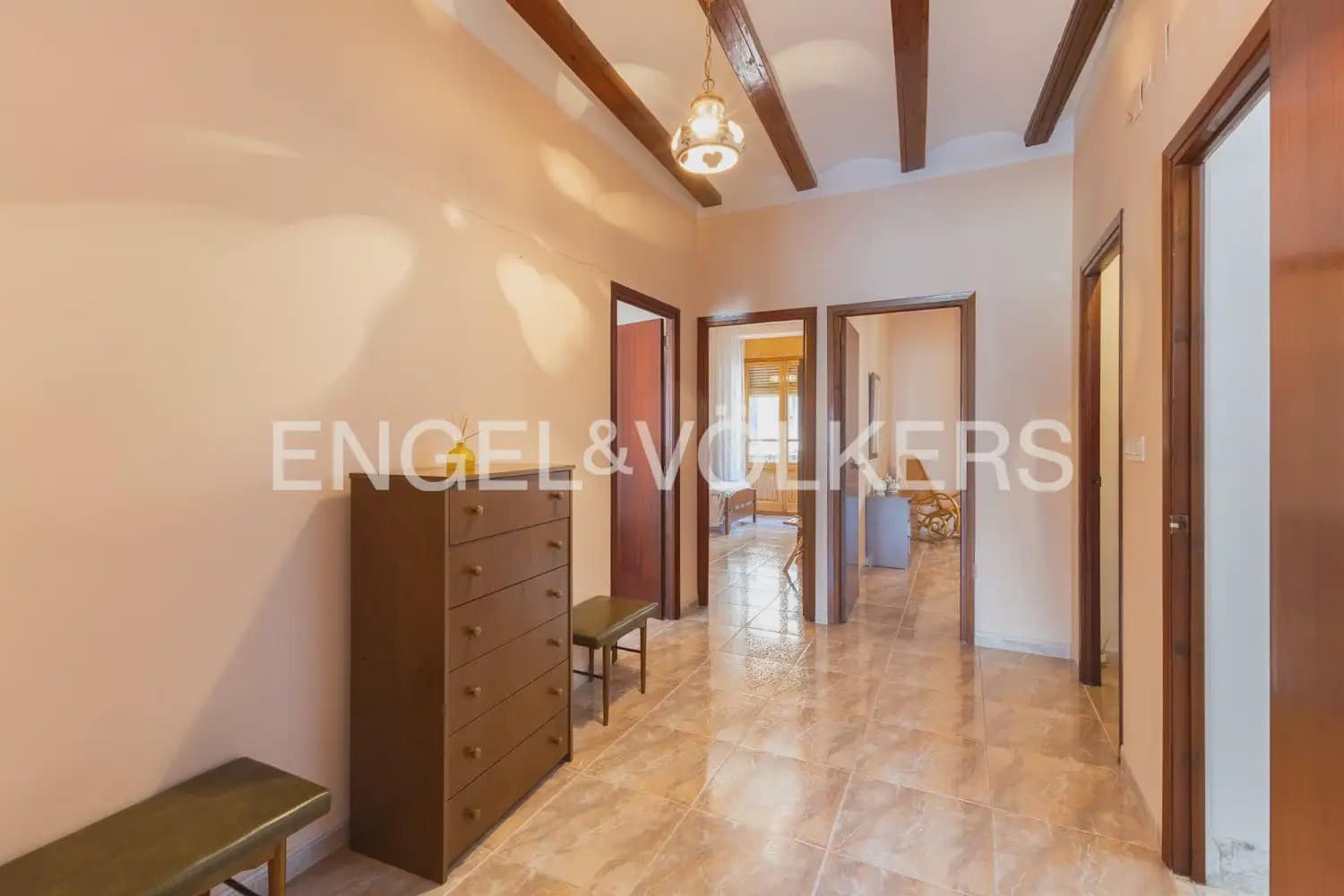 5 bedroom Townhouse for sale in Villanueva de Castellon - € 290,000 (Ref: 9898032)