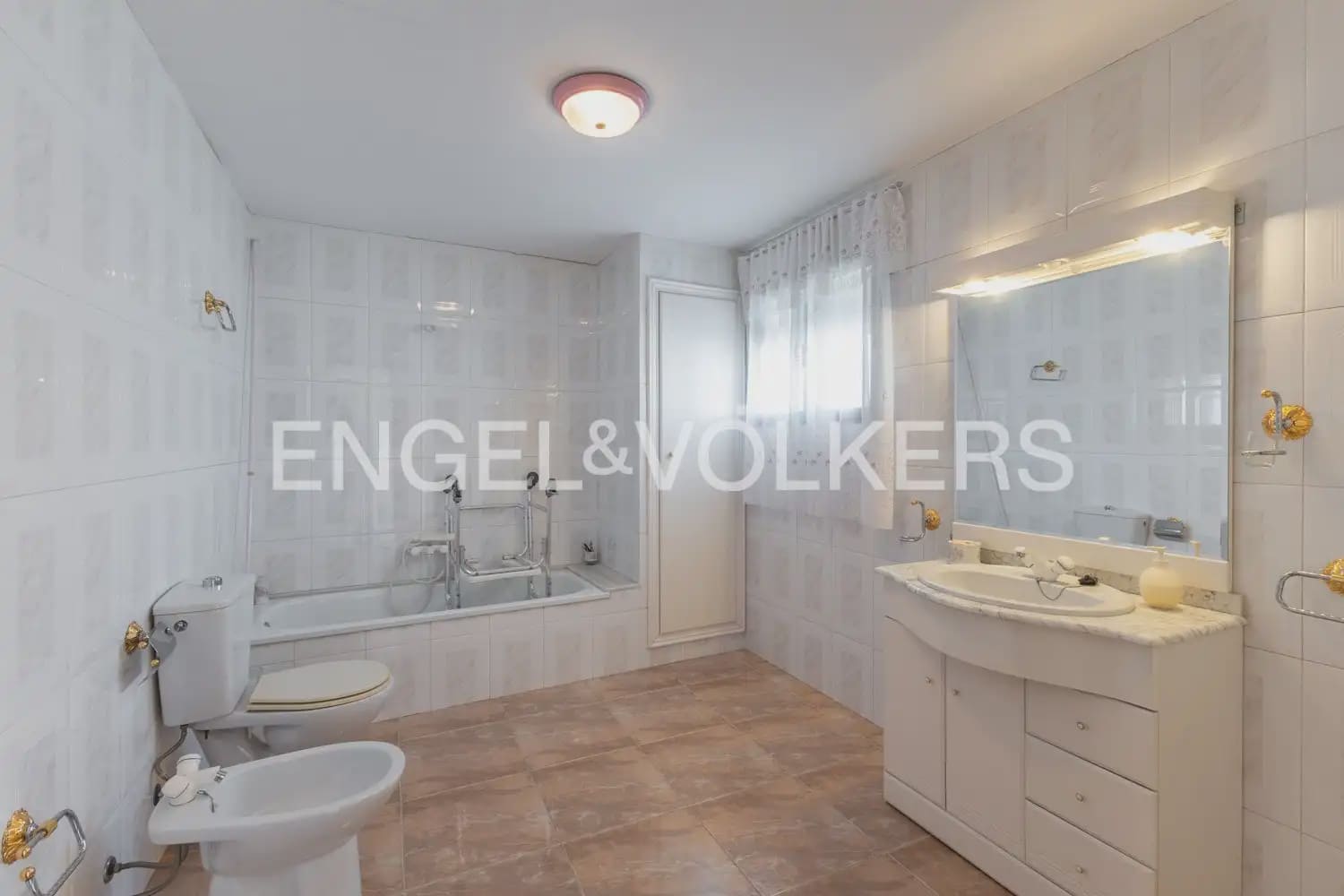 5 bedroom Townhouse for sale in Villanueva de Castellon - € 290,000 (Ref: 9898032)