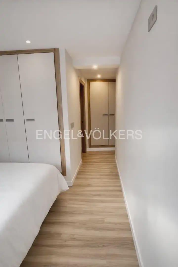 2 slaapkamer Penthouse te huur in Gandia - € 1.650 (Ref: 9898033)