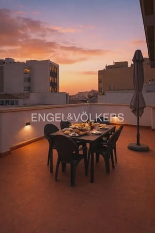 Ático de 2 habitaciones en Gandia en alquiler - 1.650 € (Ref: 9898033)