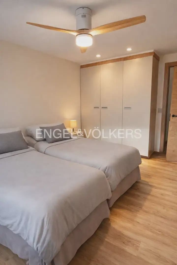 2 slaapkamer Penthouse te huur in Gandia - € 1.650 (Ref: 9898033)