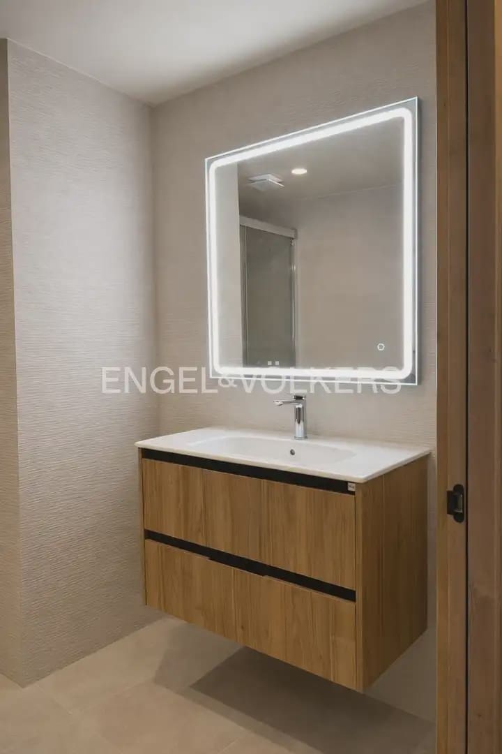 2 slaapkamer Penthouse te huur in Gandia - € 1.650 (Ref: 9898033)