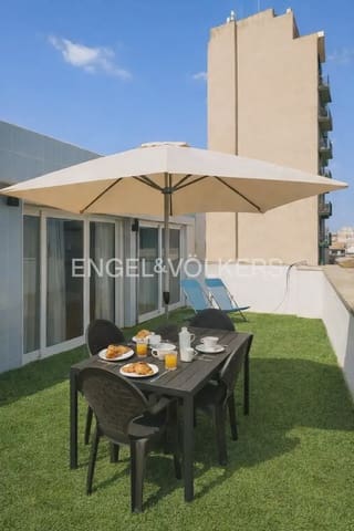 Ático de 2 habitaciones en Gandia en alquiler - 1.650 € (Ref: 9898033)
