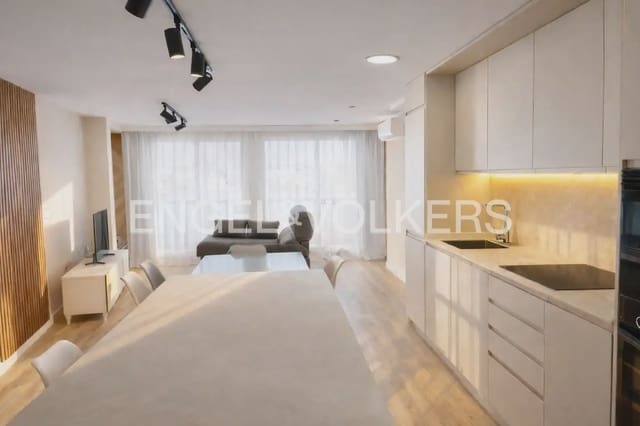 Ático de 2 habitaciones en Gandia en alquiler - 1.650 € (Ref: 9898033)