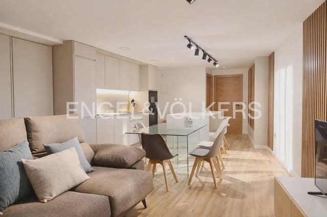 Ático de 2 habitaciones en Gandia en alquiler - 1.650 € (Ref: 9898033)