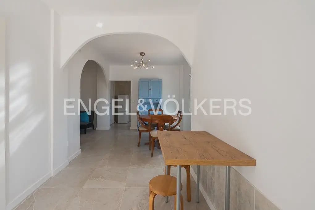 4 bedroom Townhouse for sale in Valencia city - € 299,000 (Ref: 9898034)