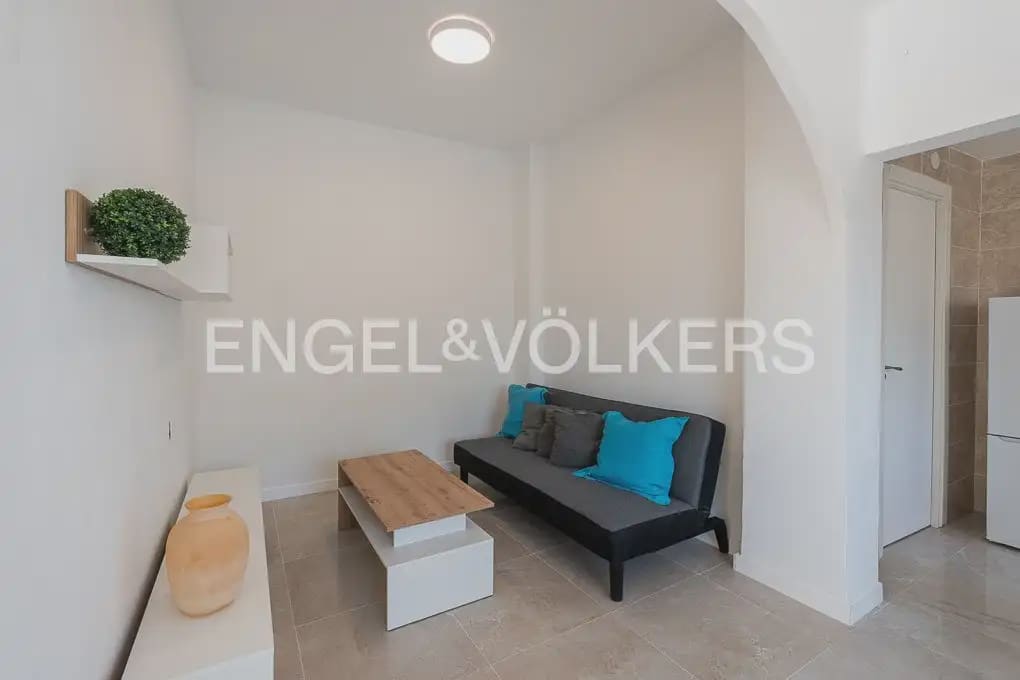 4 bedroom Townhouse for sale in Valencia city - € 299,000 (Ref: 9898034)