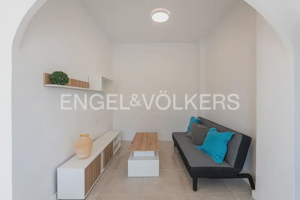 4 bedroom Townhouse for sale in Valencia city - € 299,000 (Ref: 9898034)