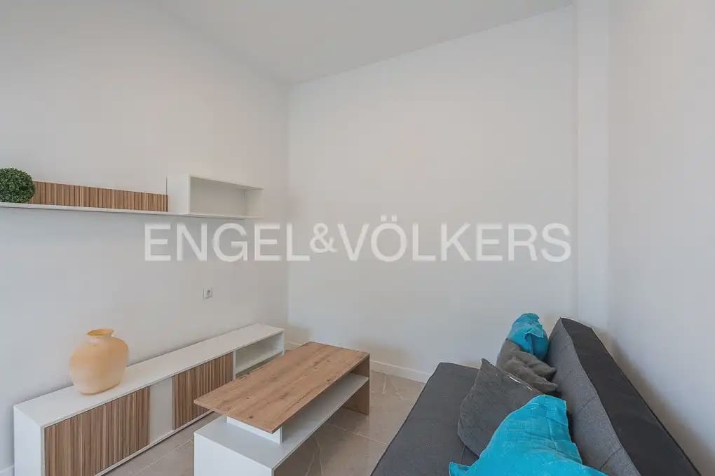 4 bedroom Townhouse for sale in Valencia city - € 299,000 (Ref: 9898034)