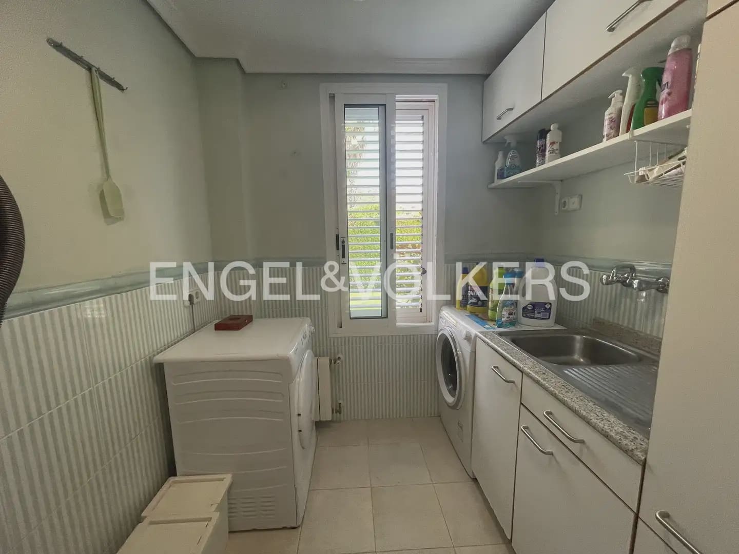 6 soveværelse Villa til leje i Pucol med swimmingpool garage - € 6.000 (Ref: 9898035)