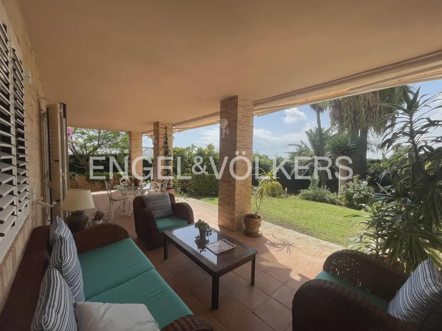 6 soveværelse Villa til leje i Pucol med swimmingpool garage - € 6.000 (Ref: 9898035)