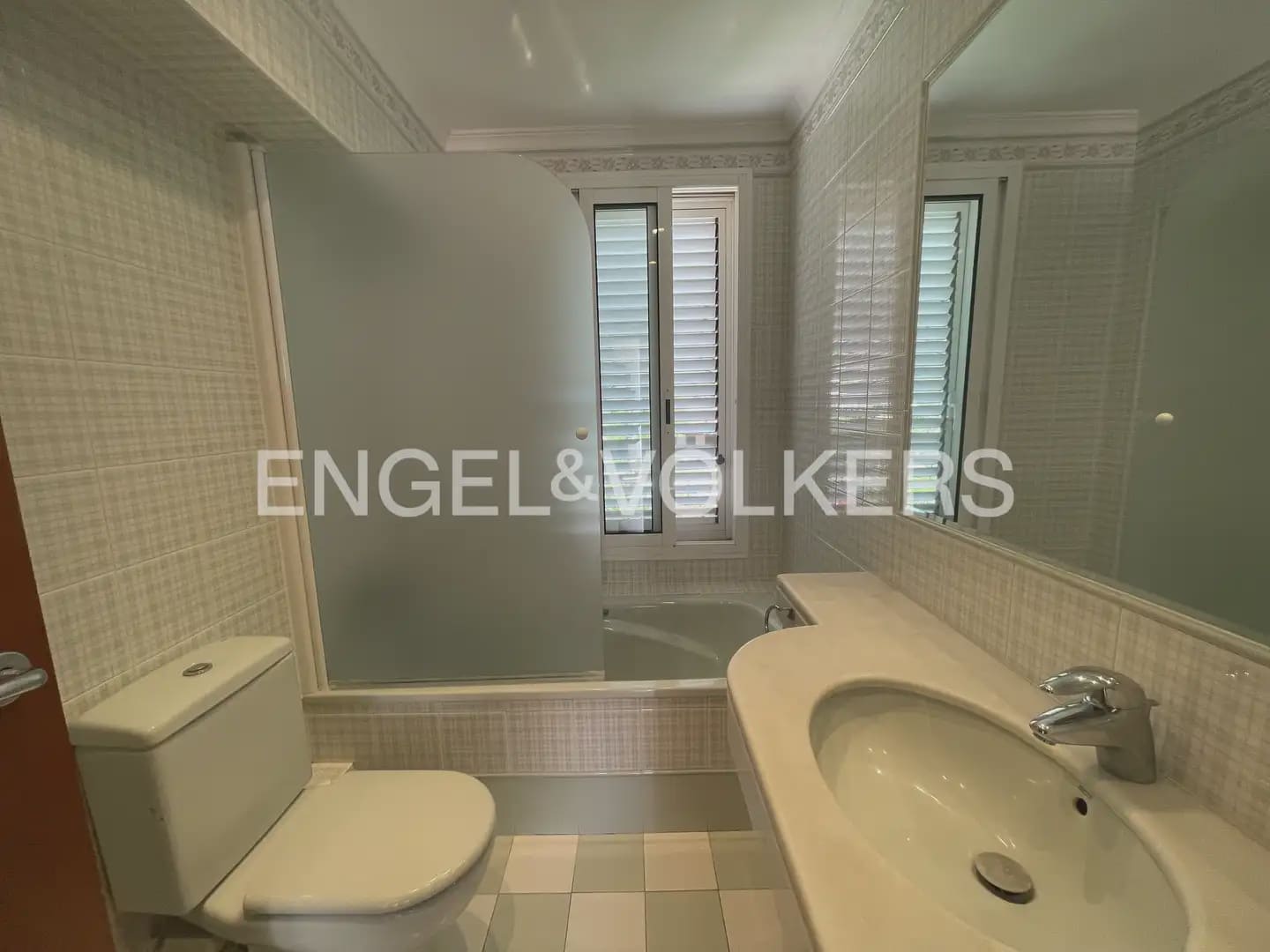 6 soveværelse Villa til leje i Pucol med swimmingpool garage - € 6.000 (Ref: 9898035)
