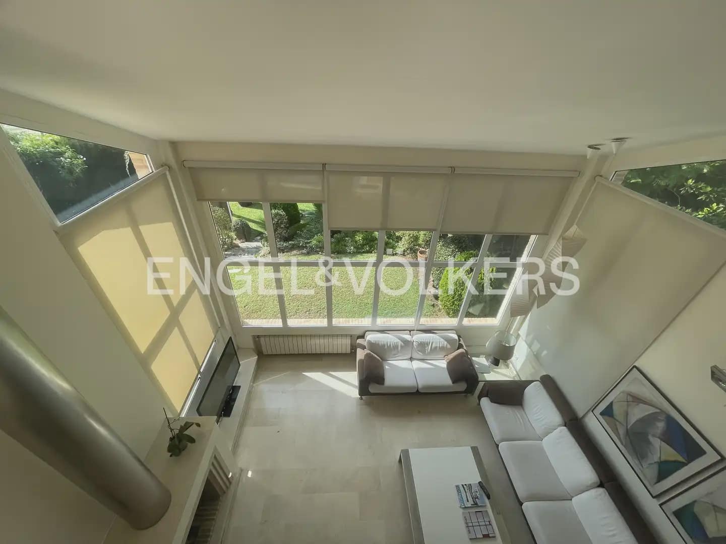 6 soveværelse Villa til leje i Pucol med swimmingpool garage - € 6.000 (Ref: 9898035)
