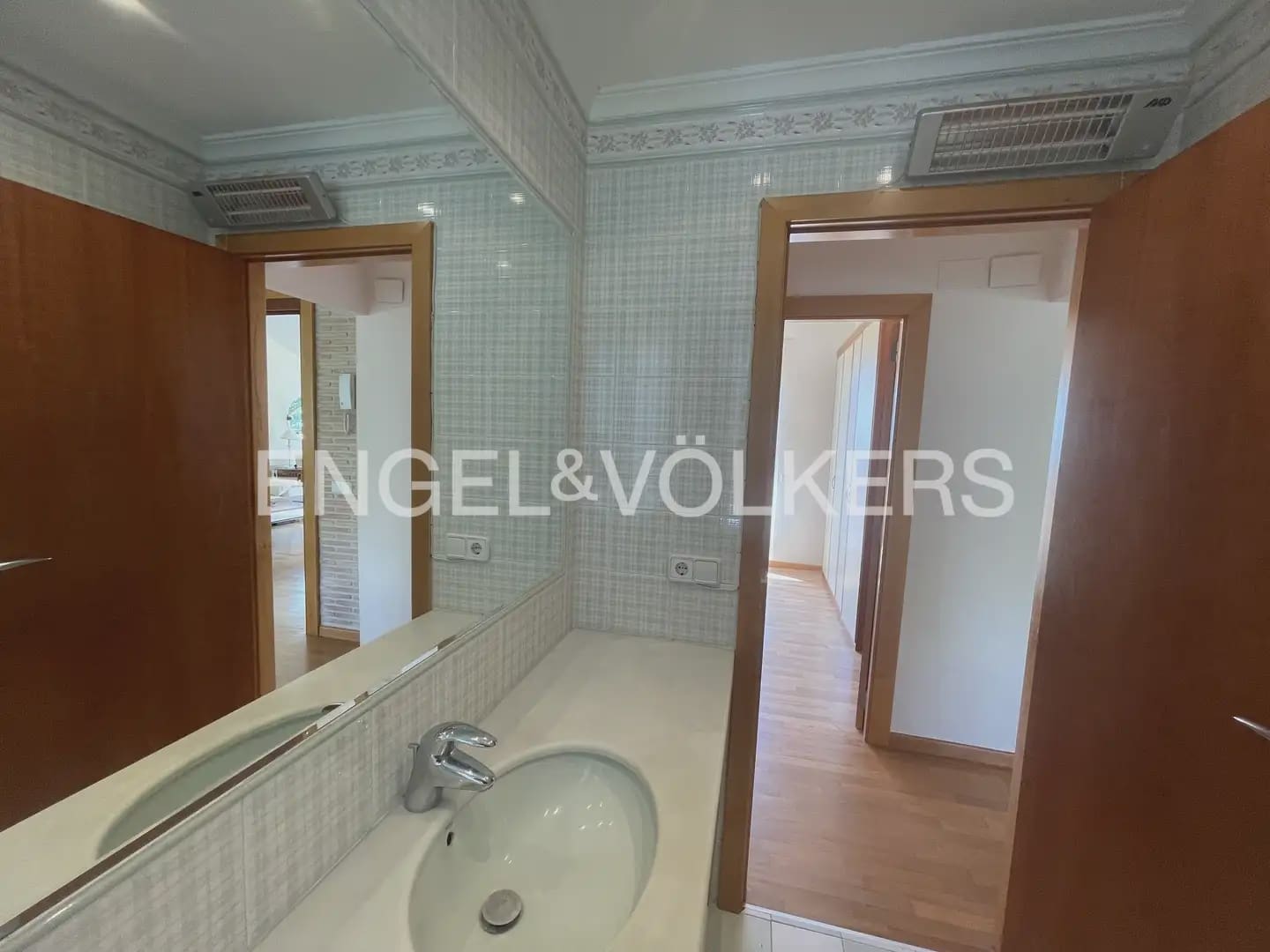 6 soveværelse Villa til leje i Pucol med swimmingpool garage - € 6.000 (Ref: 9898035)