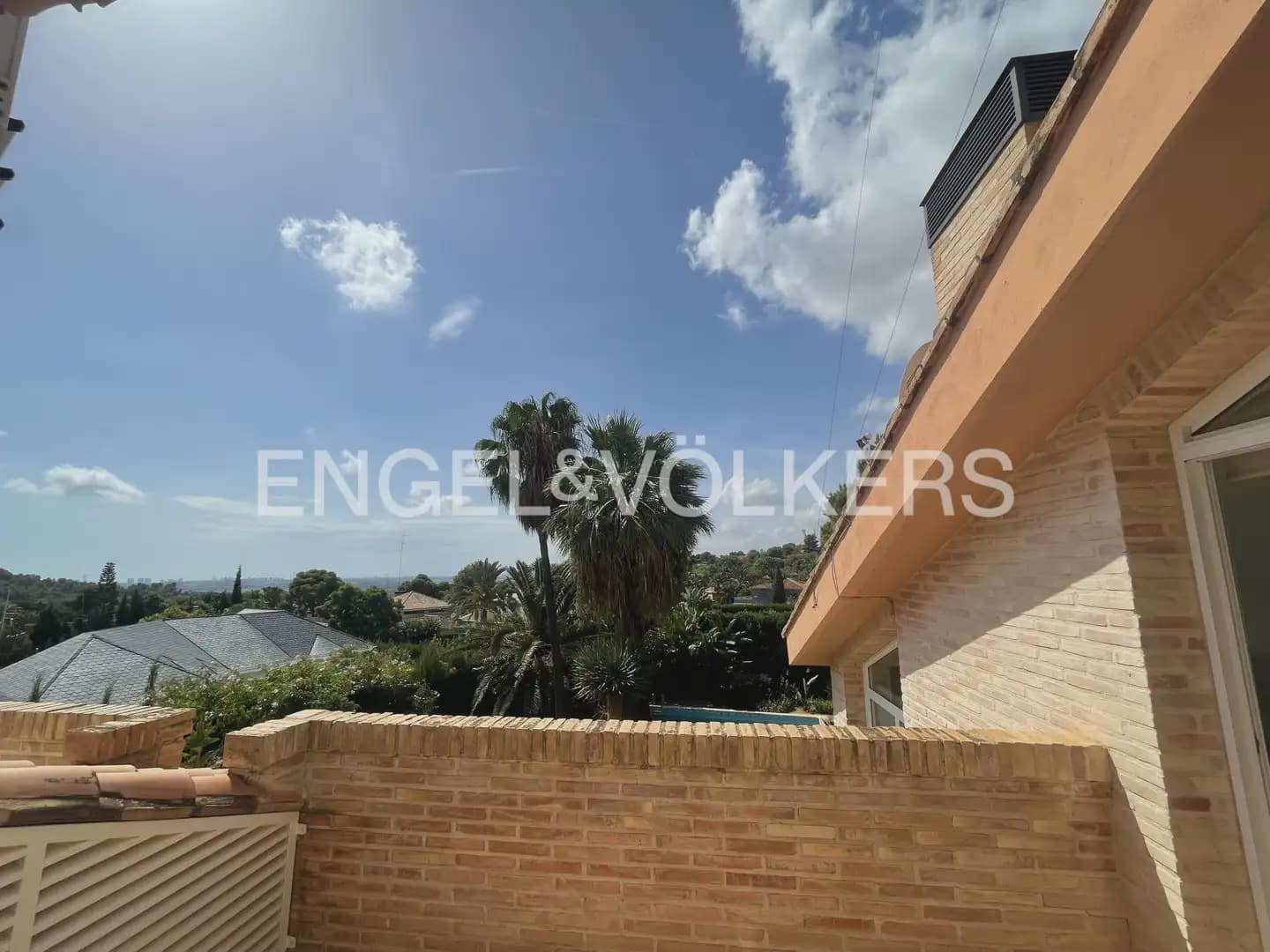 6 soveværelse Villa til leje i Pucol med swimmingpool garage - € 6.000 (Ref: 9898035)