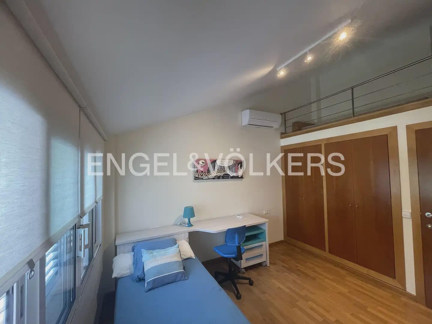 6 soveværelse Villa til leje i Pucol med swimmingpool garage - € 6.000 (Ref: 9898035)