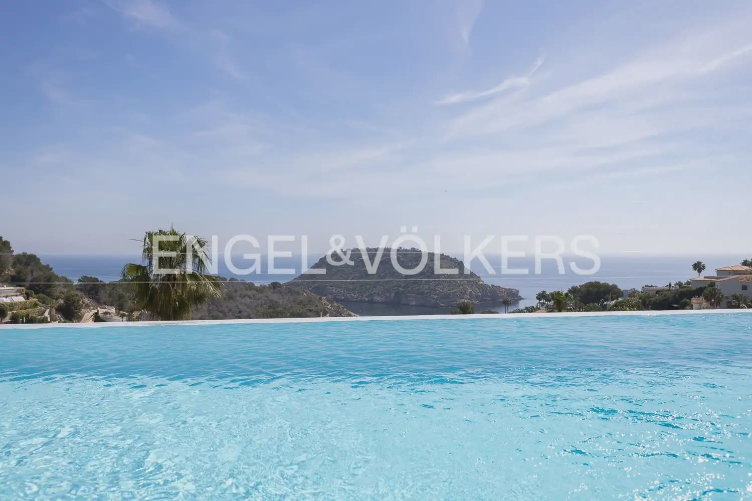 5 bedroom Villa for sale in Javea / Xabia with pool garage - € 2,499,000 (Ref: 9898036)