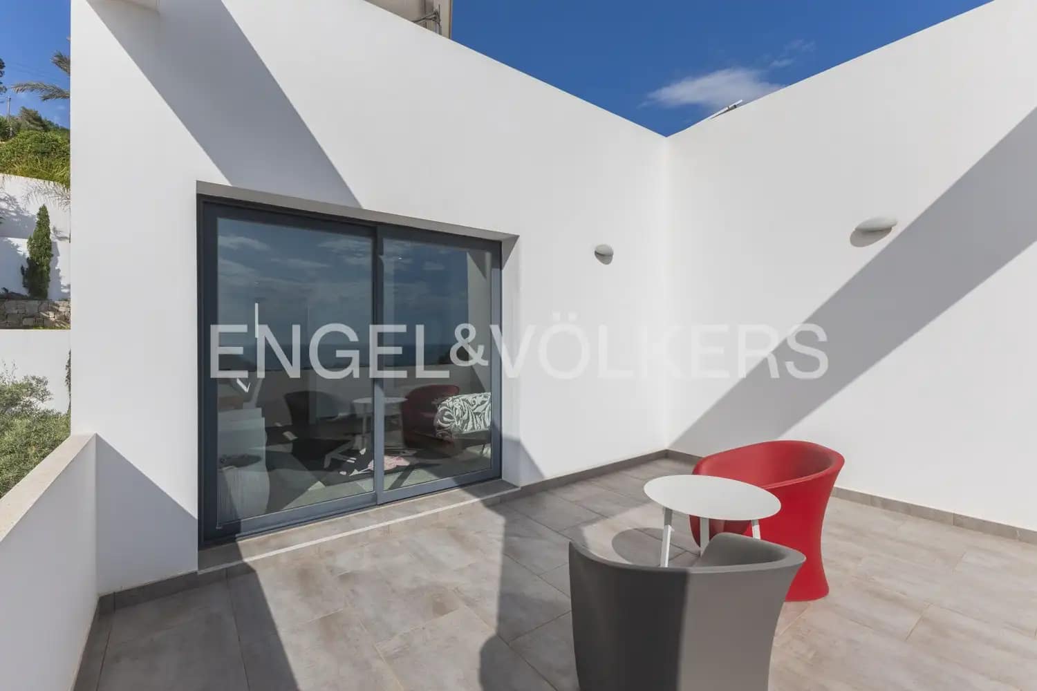 5 bedroom Villa for sale in Javea / Xabia with pool garage - € 2,499,000 (Ref: 9898036)