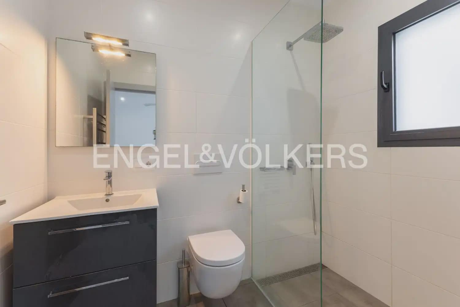 5 bedroom Villa for sale in Javea / Xabia with pool garage - € 2,499,000 (Ref: 9898036)