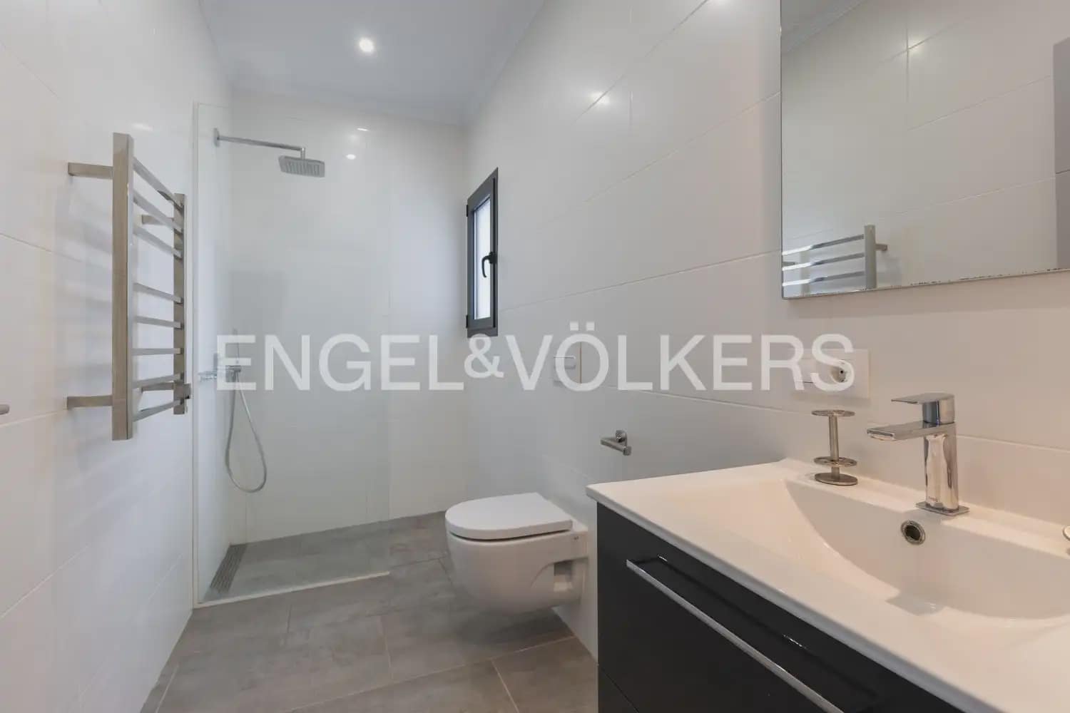 5 bedroom Villa for sale in Javea / Xabia with pool garage - € 2,499,000 (Ref: 9898036)