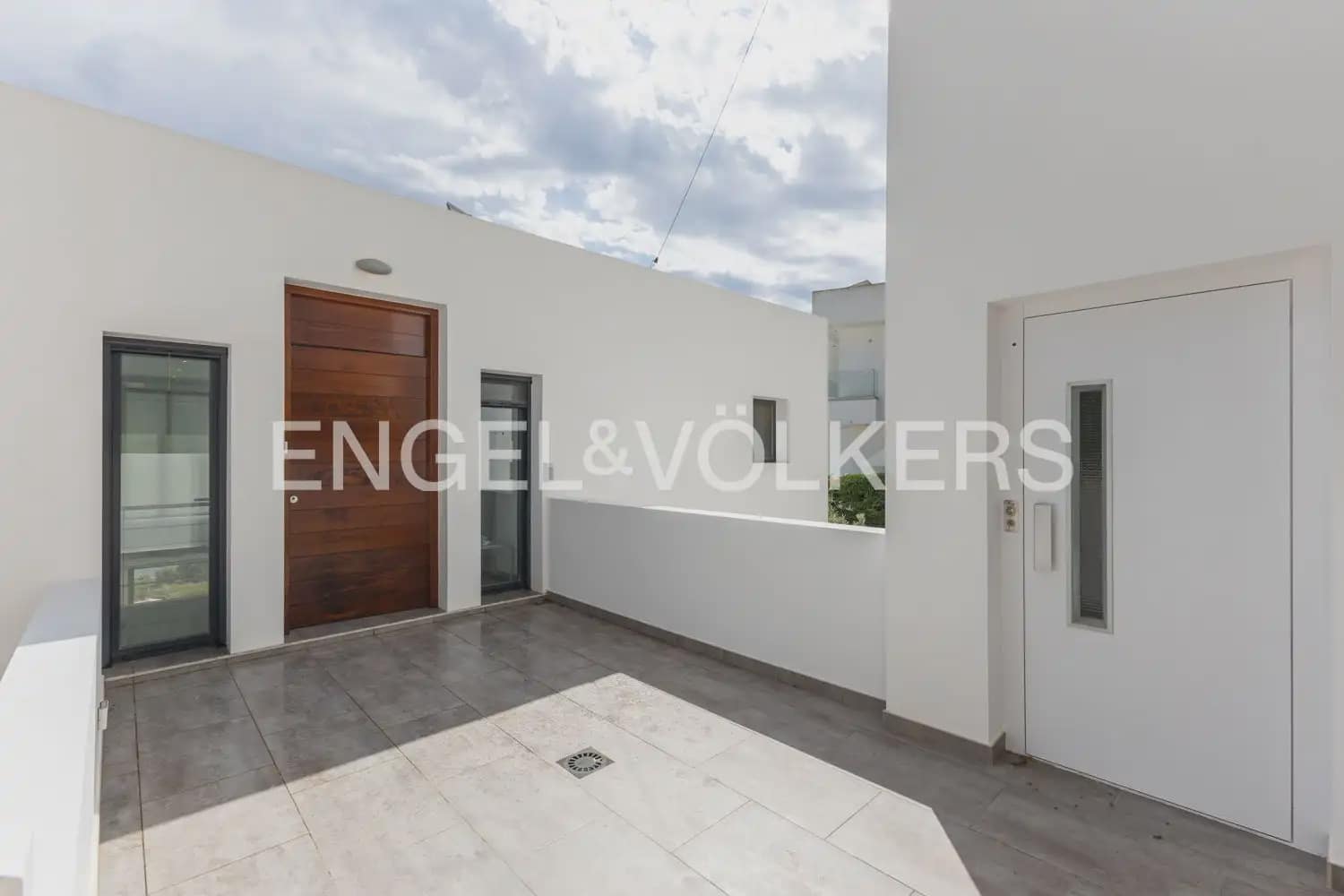 5 bedroom Villa for sale in Javea / Xabia with pool garage - € 2,499,000 (Ref: 9898036)