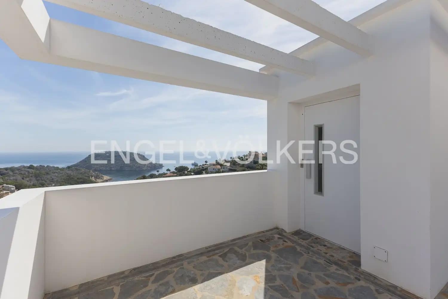 5 bedroom Villa for sale in Javea / Xabia with pool garage - € 2,499,000 (Ref: 9898036)