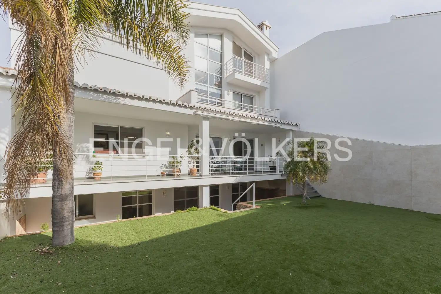 5 Zimmer Villa zu verkaufen in Pucol mit Garage - 950.000 € (Ref: 9898037)