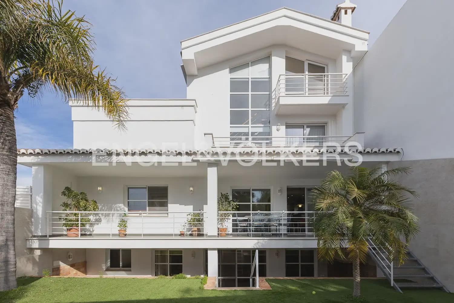 5 Zimmer Villa zu verkaufen in Pucol mit Garage - 950.000 € (Ref: 9898037)