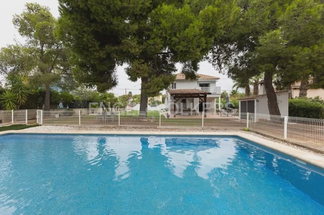 5 bedroom Villa for rent in Serra - € 3,200 (Ref: 9898038)