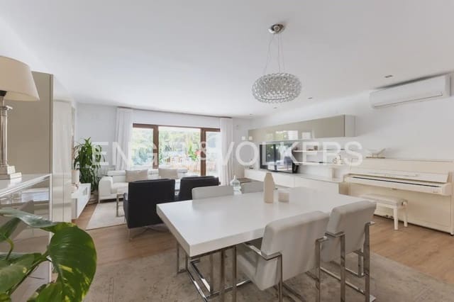 4 quarto Casa em Banda para venda em Rocafort com piscina garagem - 795 000 € (Ref: 9898039)
