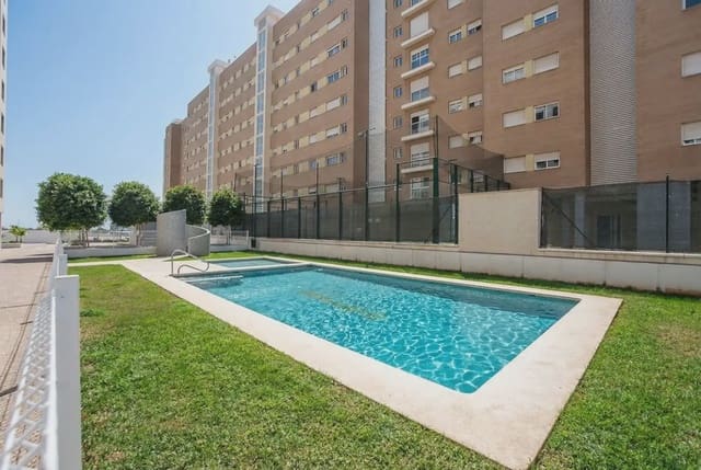 3 Zimmer Apartment zu verkaufen in Sur, Castelló de la Plana mit Pool Garage - 270.000 € (Ref: 9898040)