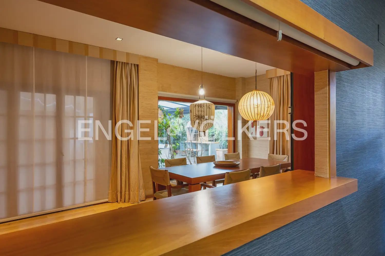 6 chambre Villa/Maison à vendre à Chiva avec piscine garage - 1 290 000 € (Ref: 9898041)