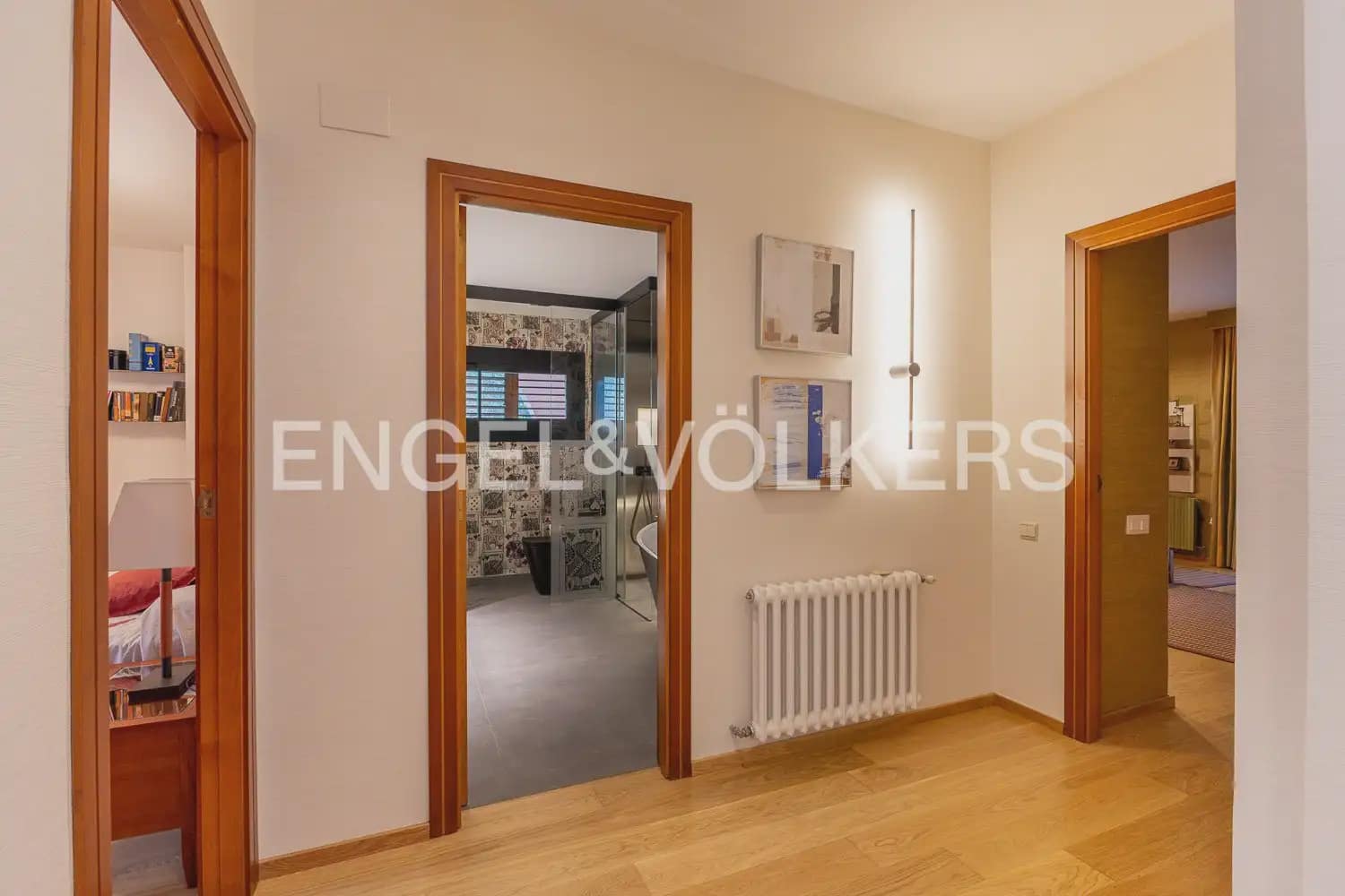 6 chambre Villa/Maison à vendre à Chiva avec piscine garage - 1 290 000 € (Ref: 9898041)