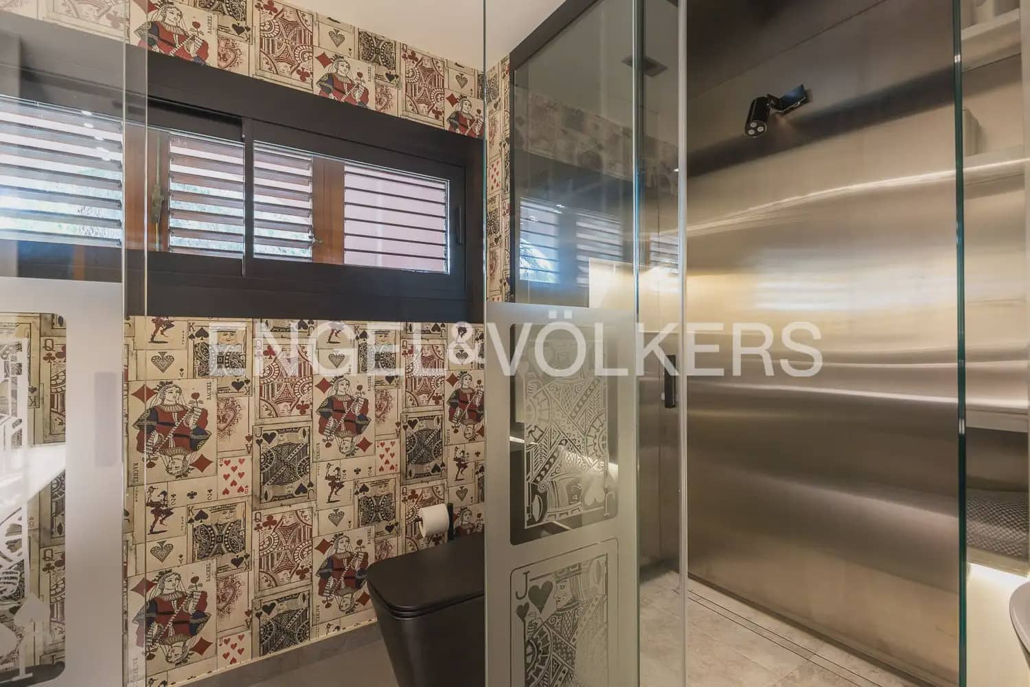 6 chambre Villa/Maison à vendre à Chiva avec piscine garage - 1 290 000 € (Ref: 9898041)